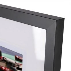 Alfa Romeo Antonio Giovinazzi 2021 Framed Signed Photograph – Bahrain GP Alfa Romeo 7 Alfa Romeo Antonio Giovinazzi 2021 Framed Signed Photograph – Bahrain GP Alfa Romeo