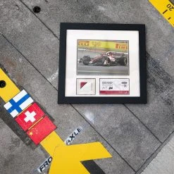 Alfa Romeo Zhou Guanyu 2022 Signed Bodywork & Photo Alfa Romeo