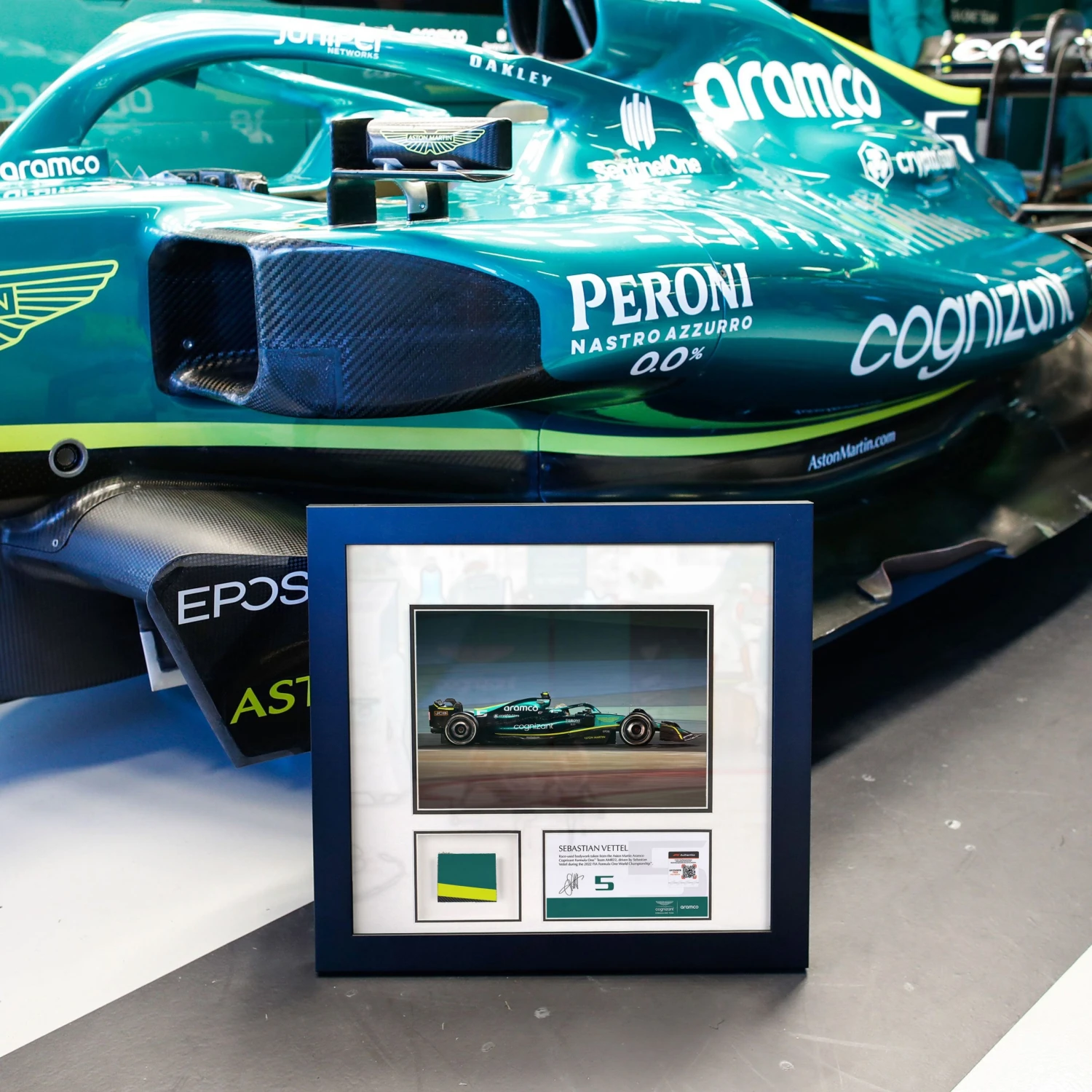 Aston Martin Aston Martin Sebastian Vettel 2022 Bodywork & Photo 2 Aston Martin Aston Martin Sebastian Vettel 2022 Bodywork & Photo