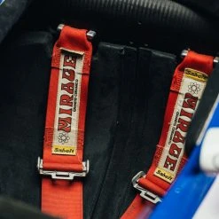 Official Williams 1995 FW17 Show Car With Damon Hill Race Suit 22 Official Williams 1995 FW17 Show Car With Damon Hill Race Suit