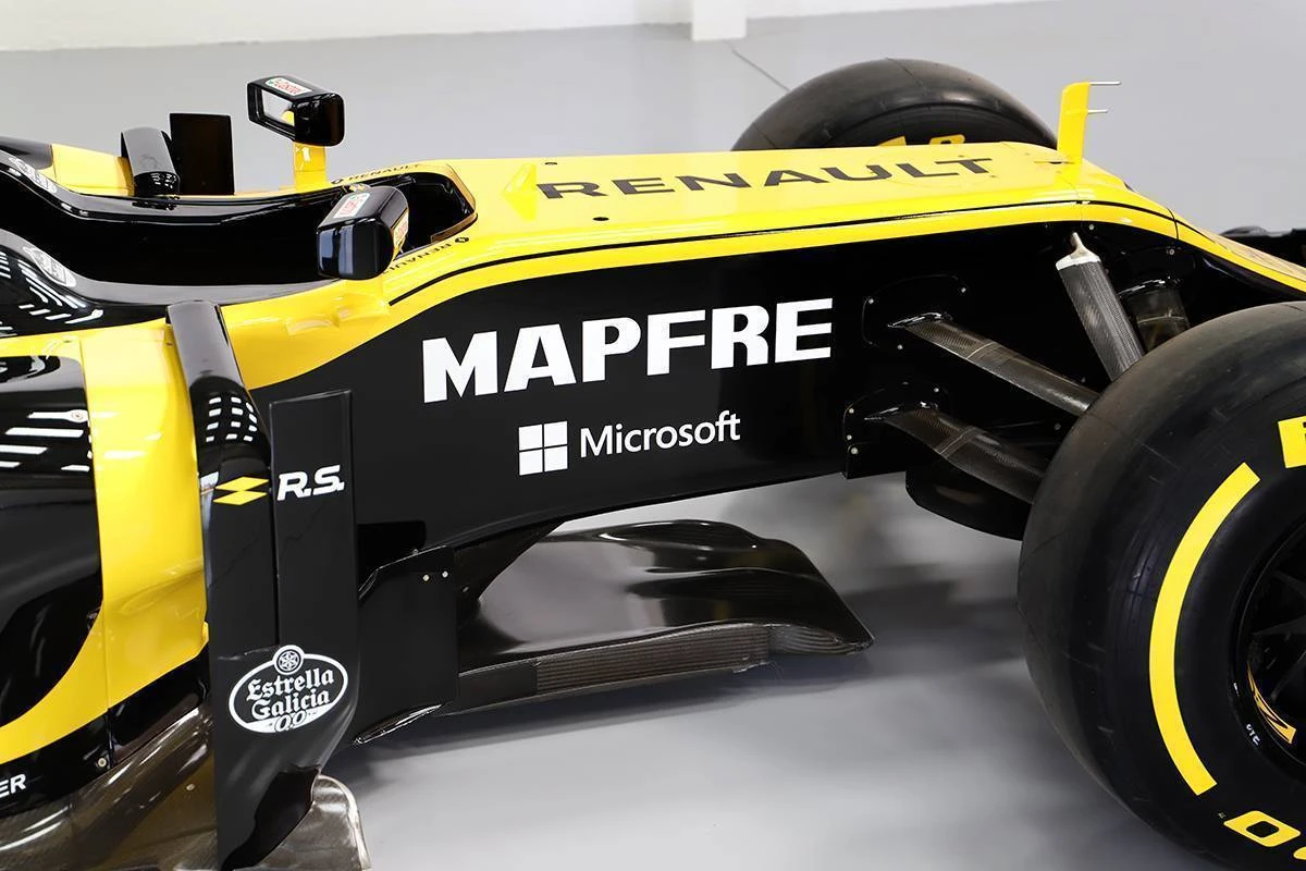 Carlos Sainz 2018 Renault RS18 Official Show Car 3 Carlos Sainz 2018 Renault RS18 Official Show Car